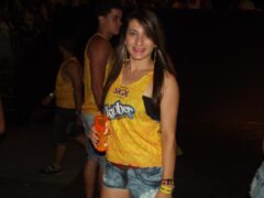 Oktober 10 Anos